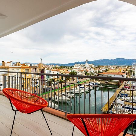 Apartamento Frente Al Canal Con Terraza 艾姆布里亚布拉瓦 外观 照片