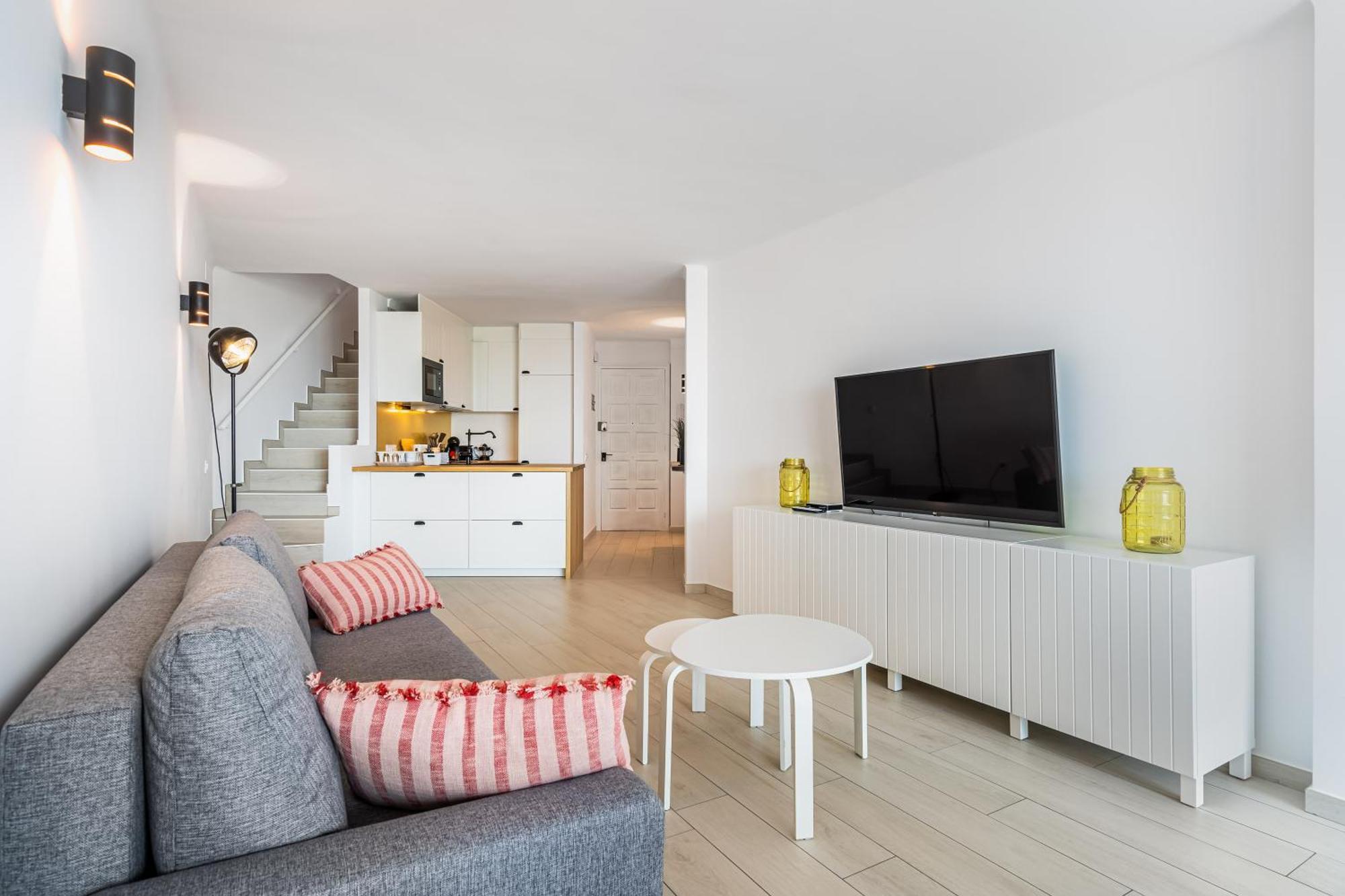 Apartamento Frente Al Canal Con Terraza 艾姆布里亚布拉瓦 外观 照片